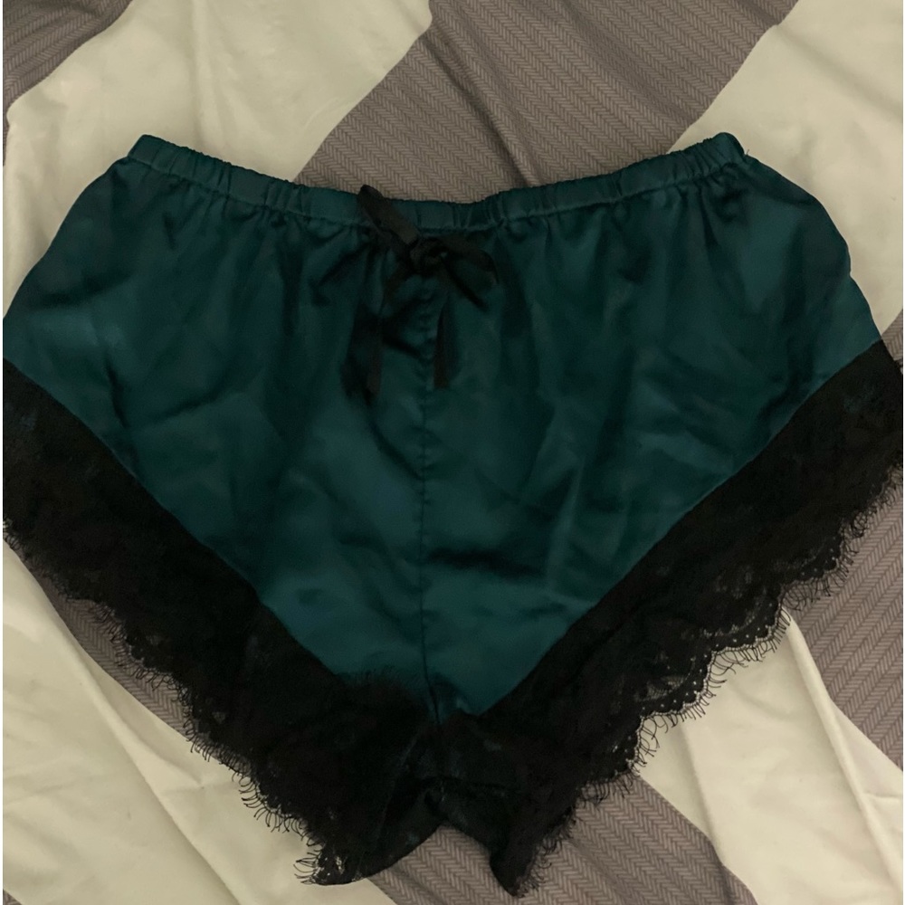 Super Cute Dark Green & Black Laced Pj Shorts